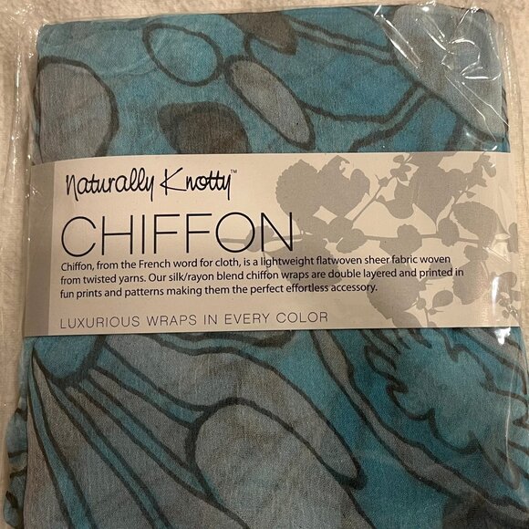 Naturally Knotty Chiffon Luxurious Wrap - Picture 3 of 4
